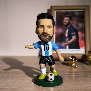 Figurine en résine FRP Messi, Cristiano Ronaldo, Malm, Mbappé, modèle <span class=keywords><strong>de</strong></span> <span class=keywords><strong>poupée</strong></span>, cadeau d'anniversaire pour les fans - Product Image 2