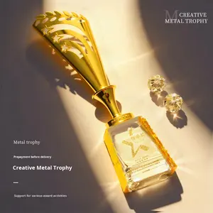 Trofeo grabado ecológico creativo de diseño libre, Metal de cristal hecho a medida para la ceremonia de entrega de premios de música de cine - Product Image 2