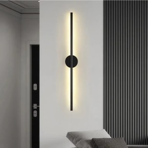 Lámpara de Pared Exterior Moderna, Estilo Lineal, Luz Blanca Cálida, Aplique de Jardín, Lámpara LED Larga para Pared - Product Image 3