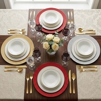 Assiette de présentation de luxe dorée en plastique de 13 pouces, vente directe fabricant, design circulaire réutilisable, pour mariages et fêtes