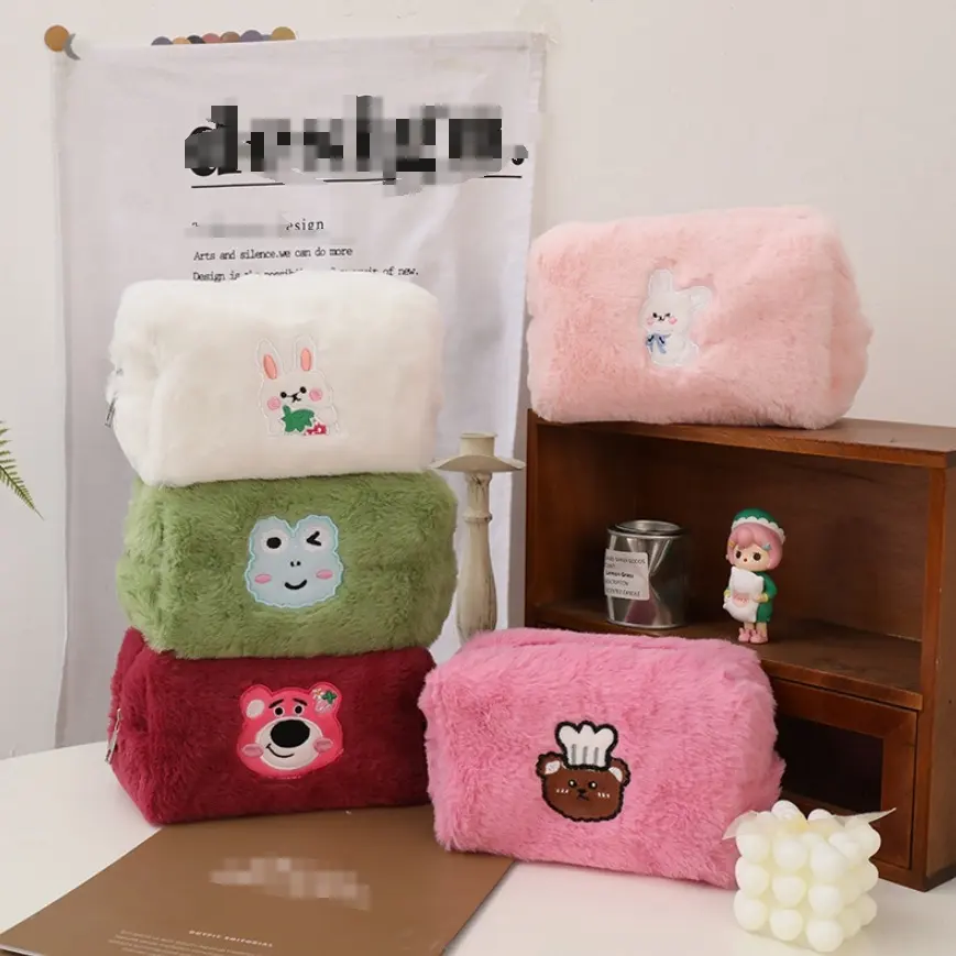 INS Style Promotional Cute Fluffy Toiletry Bag Embroidery Soft Plush Cosmetic Bag Brush Organizer Large Capacity Makeup Bags