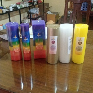 <b>SMALL</b> CHAKRA PILLAR <b>CANDLE</b> - Product Image 4