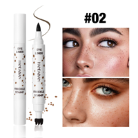 Lakerain Stylo Eyeliner Intégré à Tampon Cœur, Double Embout, pour un Traçage Précis en une Seule Mouvement