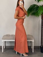 Ensemble 2 pièces pour femmes : haut court à manches courtes et jupe longue fendue sur le côté à taille haute, ensemble assorti