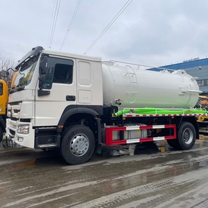 Camion de vidange des eaux usées HOWO 4x2 de 12 000 litres pour l'entretien des canalisations municipales en Asie centrale, nettoyage des eaux usées par aspiration - Product Image 1