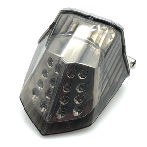 Feu arrière LED de rechange pour moto <span class=keywords><strong>Yamaha</strong></span> FZ6R <span class=keywords><strong>XJ</strong></span>-6F/<span class=keywords><strong>N</strong></span>/S Diversion (2009-2017) - Product Image 1