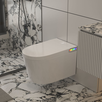 Toilette intelligente automatique moderne de luxe, toilette intelligente suspendue au mur, toilette de salle de bain intelligente