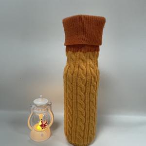 Decoración de fiesta de Navidad <span class=keywords><strong>Calas</strong></span> de botella de Navidad de punto grande Colgante de Navidad a granel Suéter de botella de vino de punto de Navidad roja - Product Image 4