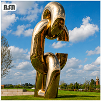 Sculpture géante moderne abstraite en acier inoxydable BSA, anneau en nœud, grande installation artistique métallique extérieure pour la décoration de lieux emblématiques et de places publiques