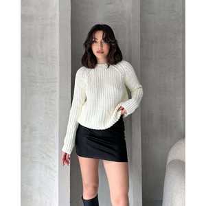 เสื้อสเวตเตอร์คอวี แขนยาว ผ้าริบถัก สำหรับผู้หญิง รุ่น Luxe หนา 14 กรัม ป้องกันขนร่วง สไตล์ Normcore มินิมอล สีขาว สำหรับฤดูใบไม้ร่วง - Product Image 6