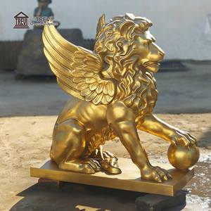 Estatua de León con Alas de Bronce Dorado de Tamaño Real TREVI, Escultura para Adorno de Jardín o Recuerdo - Product Image 4