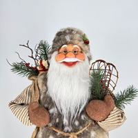 Hochwertige Weihnachtsmann-Weihnachtskugel-Dekoration Beliebter Stil Quadratische Festliche Puppe für Neujahrs-Dekoration