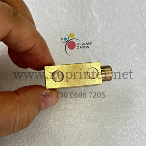 Pièce de raccordement de soupape de lavage WD de haute qualité 72401.00 pour machines d'impression offset KBA 105 142 162 - Product Image 5
