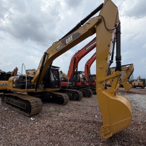Excavadora Usada de Segunda Mano de Alta Calidad y Bajo Número de Horas, 23 Toneladas, Hidráulica, Original de Japón, Caterpillar CAT323D2L CAT323 CAT323D - Product Image 2