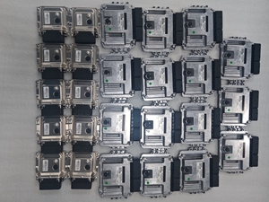 Chevrolet aaxs Commodore/chính khách ve/WM điều khiển điện tử đơn vị ECU mô hình E39 12642612 12642665 Bộ phận động cơ - Product Image 3