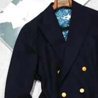 Blazer Homme Sur Mesure Style Italien Bleu Marine Croisé Col V Boutons Métalliques Dorés Coupe Slim Laine Demi-Entoilé Affaires Formel Mariage