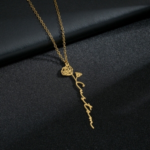 Collana Personalizzata con <span class=keywords><strong>Nome</strong></span> e <span class=keywords><strong>Fiore</strong></span> di Nascita per Anniversario Femminile, Catena in Acciaio Inossidabile Placcato Oro 18K, Ciondolo Romantico Personalizzato - Product Image 2