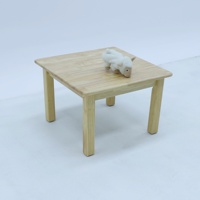 Bureau d'étude carré en bois massif pour enfants - Design contemporain, écologique, ergonomique, multifonctionnel pour l'école, la maison et le bureau