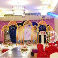 Grand arc floral d'accessoires de mariage de luxe arc en métal or blanc décoration de toile de fond de mariage pour la réception et la scène