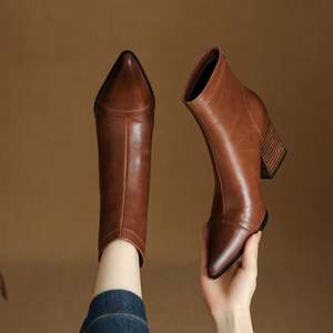 Botines Cialisa Sexys de Punta Puntiaguda para <span class=keywords><strong>Mujer</strong></span>, Otoño Invierno, Transpirables, de Cuero Genuino, Tacón Cuadrado, Tacones Altos, Botines Cortos - Product Image 3