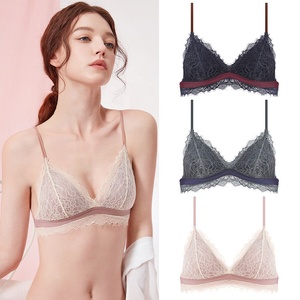 Soutiens-gorge et culotte ensemble filles petits <span class=keywords><strong>seins</strong></span> froncés Triangle tasse Sexy dentelle soutien-gorge Transparent Sexy culotte - Product Image 4