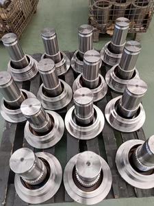 GJEM GJRA900 Rotateur hydraulique inclinable à 180 degrés 900 Nm avec attache rapide pour excavatrices de 1 à 2,8 tonnes - Product Image 2