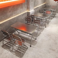 Mobilier de style industriel pour les restaurants de barbecue, tables et chaises pliantes en acier inoxydable antirouille pour les entreprises de restauration