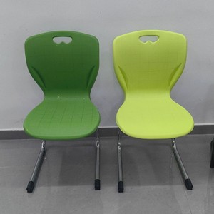 Chaise d'école en plastique empilable jaune-vert pour enfant et étudiant, design contemporain - Product Image 5