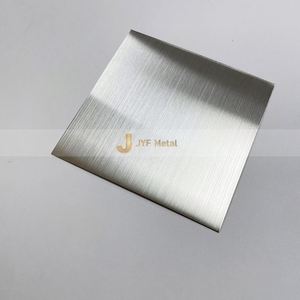 Placa de Acero Inoxidable 304 de Alta Calidad y Durabilidad, Acabado Color Hairline, Estándar JIS, Grosor Personalizado, Decoración para Hoteles - Product Image 5