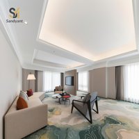 Ensemble de meubles de salon d'hôtel, canapé modulaire en tissu, fauteuils en bois massif, suite d'hôtel avec services, meubles sur mesure