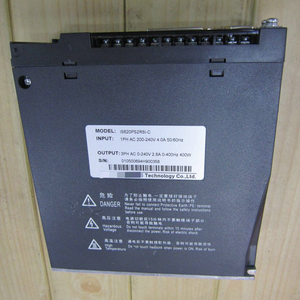 Variateur de fréquence AC IS620PS2R8I-C IS620PS1R6I-C IS620PS5R5I-C, Pièces de rechange pour équipement d'automatisation industrielle, Module de système de commande de moteur - Product Image 1