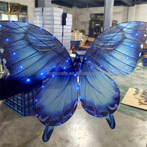Drone Papillon Bionique LED pour Mariage, Spectacles de Papillons Bioniques, Aéronef Volant Télécommandé à Ailes Battantes pour Mariage - Product Image 2