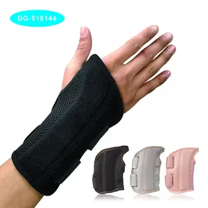손목 고통, 염좌, 손목 갱도를 위한 조정가능한 오른손 손목 부목 지원 버팀대