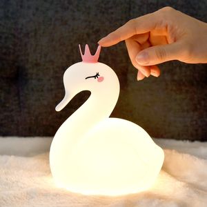 Oyuncaklar Squishy uyku başucu hemşirelik yatak odası kız modu ay çocuk silikon dekoratif Usb dokunmatik Led çocuklar hayvan lamba masa - Product Image 6