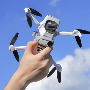 Para DJI Mini <span class=keywords><strong>3</strong></span>/Mini <span class=keywords><strong>3</strong></span> Pro/Insta360 GO <span class=keywords><strong>2</strong></span> Cámara deportiva multifuncional Funda de silicona Expansión Cable Ties Correas de montaje - Product Image 4