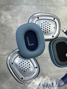Nouveaux écouteurs sans fil de première et deuxième génération 2024 avec réduction de bruit ANC stéréo, longue durée de vie de la batterie, Airmax compatible avec iPhone - Product Image 4