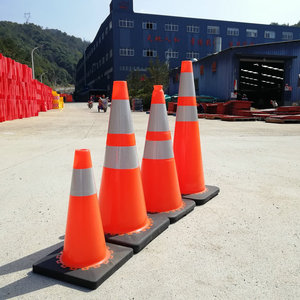 18/28/36 Trong. USA Tiêu Chuẩn ORANGE PVC Giao Thông Hình Nón Với Băng Phản Quang - Product Image 2