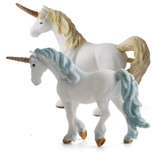 I peluche Xinhen presentano una varietà di modelli di animali in miniatura ispirati ai miti e alle leggende europee. - Product Image 3