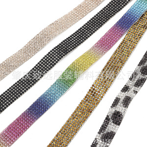Autocollants à code-barres en strass à 6 rangées, forme ronde à dos plat, adhésifs pour vêtements, chaussures, sacs, accessoires - Product Image 3