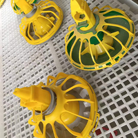 Nouvel équipement d'élevage au sol pour poulets de chair, système d'alimentation automatique pour volailles, mangeoire à plateau et ligne d'abreuvement par pipette, garantie 1 an