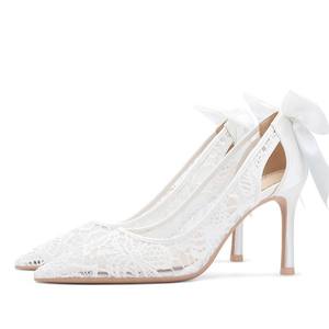 Chaussures en <span class=keywords><strong>dentelle</strong></span> pour femmes transfrontalières Bouche peu profonde Pointu Creux Élégant Chaussures de <span class=keywords><strong>mariage</strong></span> Arc Commerce extérieur Talons de grande taille - Product Image 5