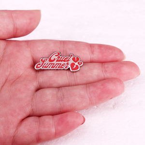 Épingles en émail féministes superstar, chanteuse de musique country, badge en métal pour revers, décoration de vêtements, sac à dos, cadeaux pour les fans, cadeaux de groupe - Product Image 3