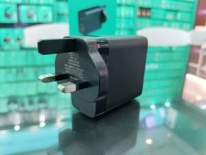 Chargeur multi-ports en nitrure de gallium super rapide 65W PD 3.0 Tête de charge pour <span class=keywords><strong>Apple</strong></span> Android pour Huawei IPhone15 <span class=keywords><strong>Adaptateur</strong></span> de téléphone - Product Image 3