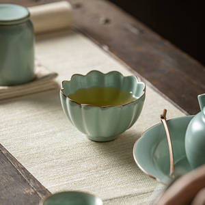Tianqing Ru Kiln Small <b>Teacup</b> Chrysanthemum Petal Shape Handmade Porcelain Master Cup For Pu'er Tea Tasting - Product Image 4
