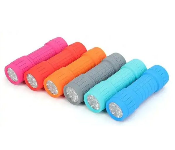 Wholesale Waterproof 3*AAA Battery Powered House Camping 9led Mini Led Gift Flashlight