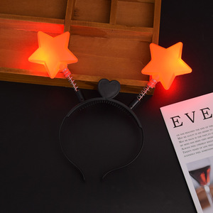 Accessoires de cheveux étoiles à cinq branches lumineuses, accessoires de scène LED, accessoires d'ambiance, bandeaux clignotants pour enfants et adultes - Product Image 2
