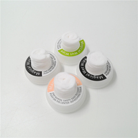 Lingettes humides personnalisées en capsule magique, lingettes jetables pour le démaquillage, lingettes humides à pression