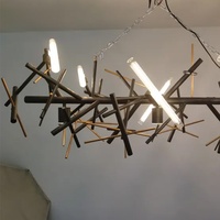 Lampe suspendue longue en métal style italien, design créatif en forme de branche d'arbre, luminaire décoratif personnalisé de luxe pour table de salle à manger