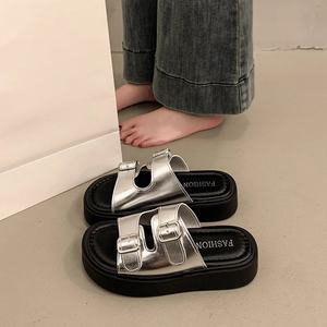 Pantuflas de tacón alto con suela gruesa para mujer, estilo 2026, sandalias de playa informales con suela blanda, zapatos de mujer a la moda - Product Image 2