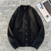 Automne/hiver tendance hommes Ins inspiré col en v Cardigan pull Simple mode à manches longues pull Polyester tricoté Art Design